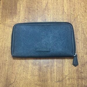 Vera Bradley Black Wallet